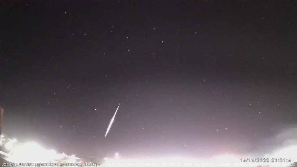 Em 15 de novembro de 2022, um meteoro foi observado na direção Sul pela JJS2, visível por pouco mais de 4 segundos.