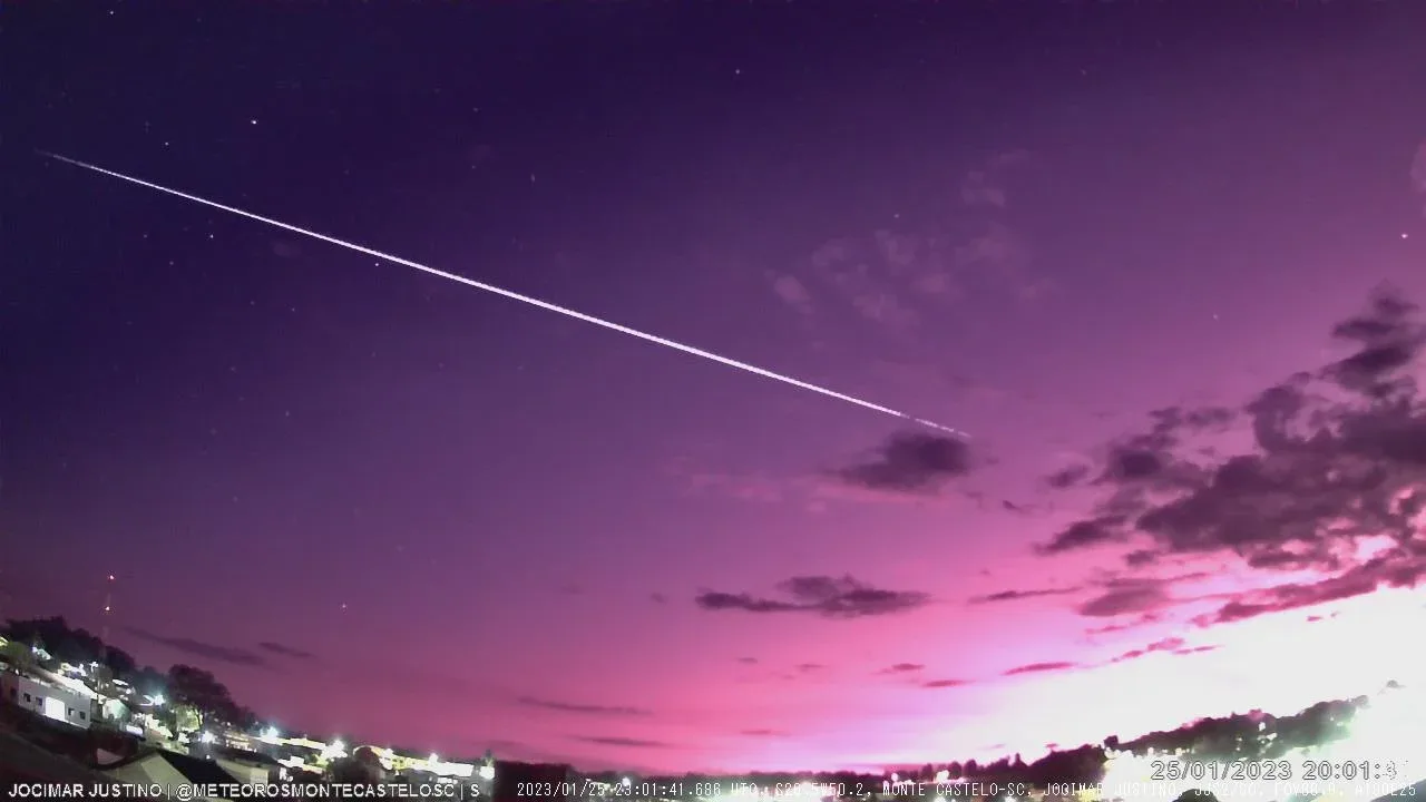 Luzes no Céu: Os 20 Meteoros que Marcaram 2023 em Santa Catarina